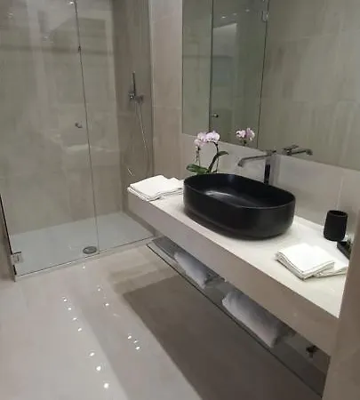 Orchid Luxury Alojamento de Acomodação e Pequeno-almoço 4*
