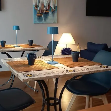 Orchid Luxury Bed & Breakfast 4*