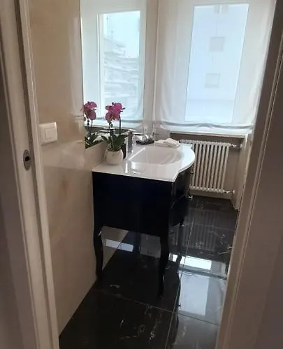 Orchid Luxury Bed & Breakfast